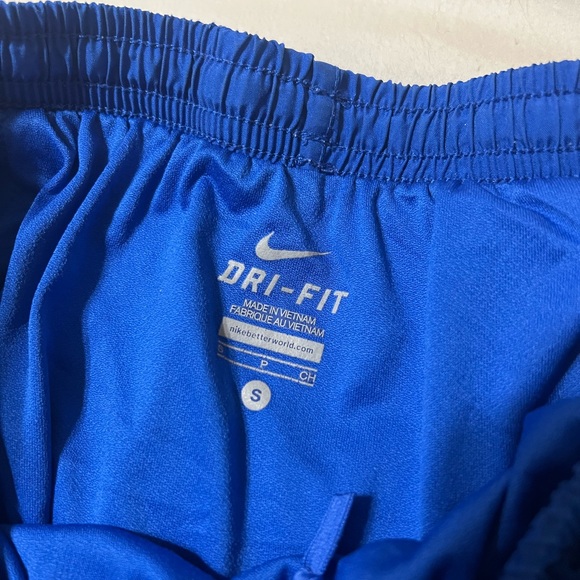 Blue Nike Shorts small - Picture 2 of 3